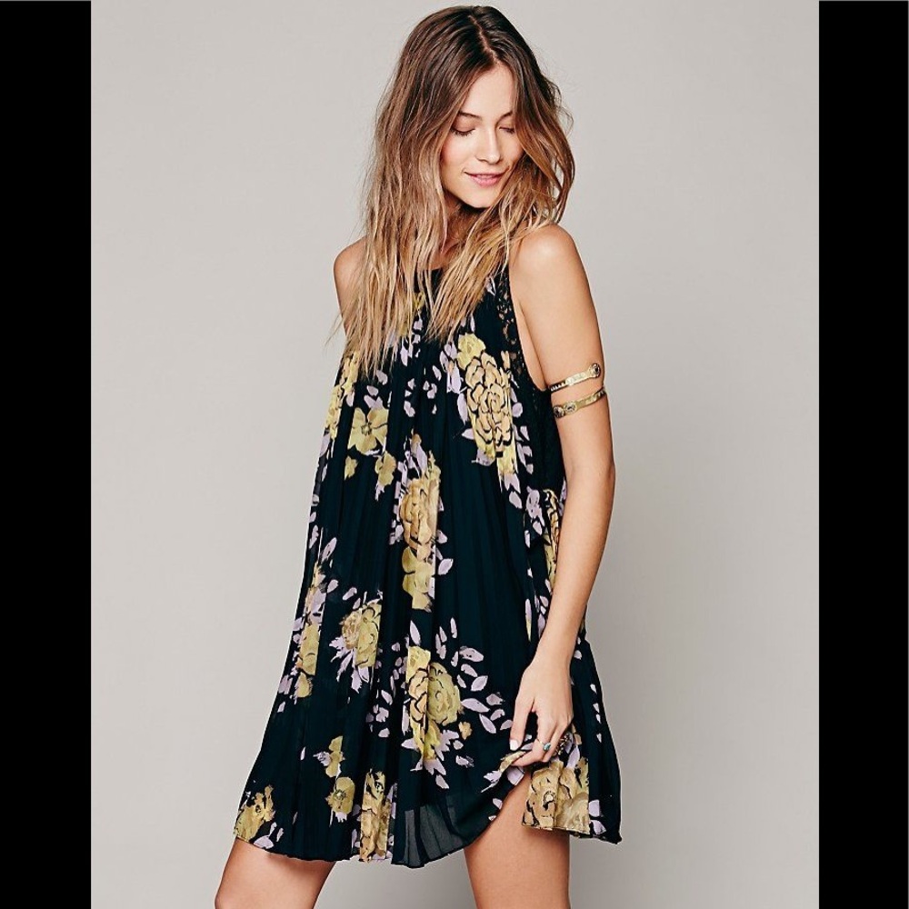 NWOT Free People floral tent dress SIZE S
